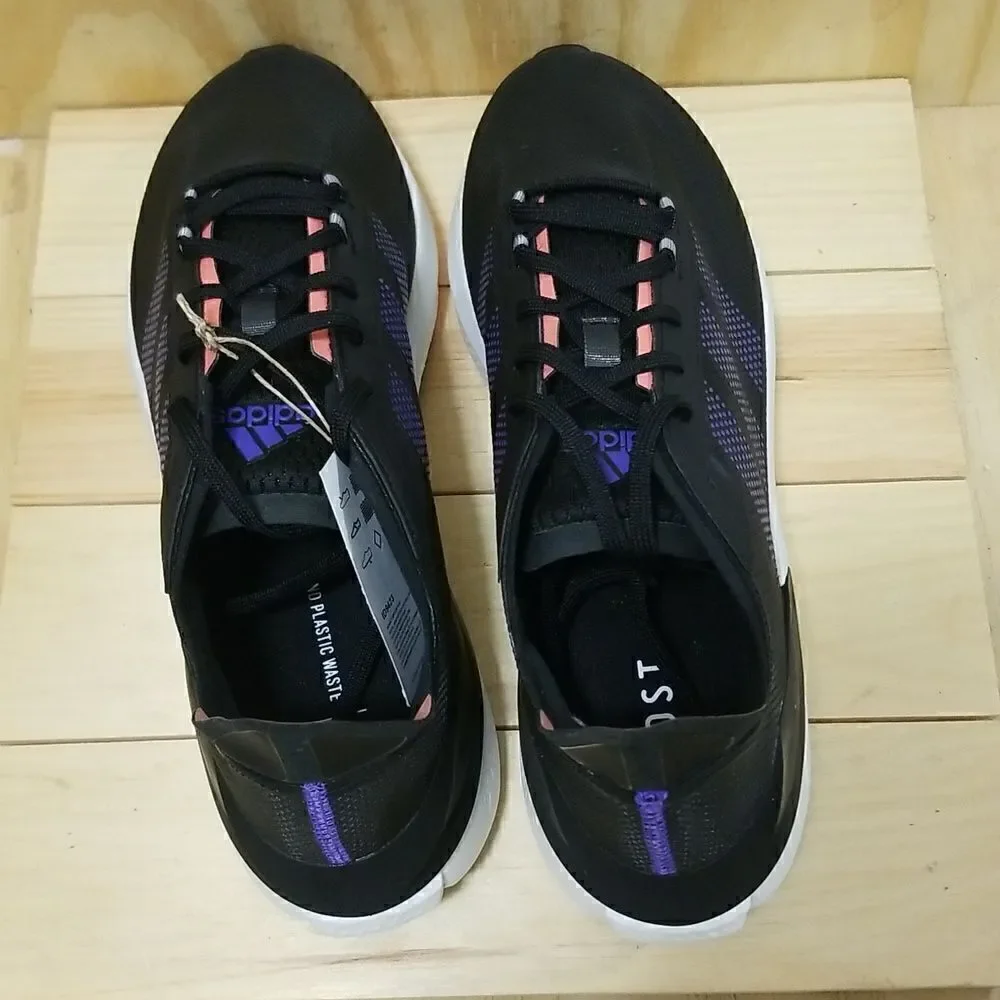 New Adidas Avryn Universal Boost Running Shoes size 13